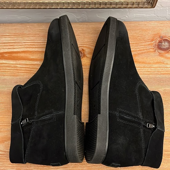 UGG Josefene Cuff Short Boot NWOB - 9.5 - Picture 9 of 9